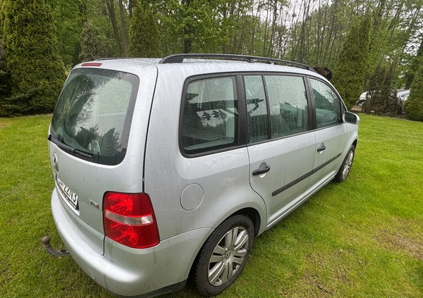 Volkswagen Touran cena 12900 przebieg: 186000, rok produkcji 2004 z Tarnogród małe 436